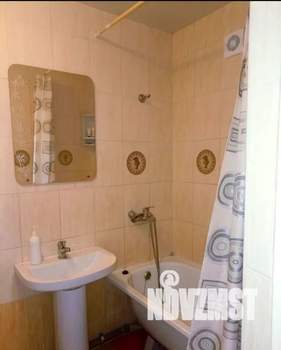 1-к квартира, посуточно, 42м2, 2/10 этаж