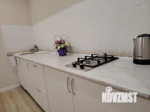 1-к квартира, посуточно, 40м2, 7/10 этаж