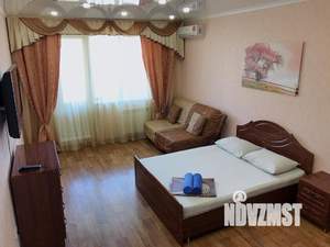 1-к квартира, посуточно, 40м2, 10/10 этаж