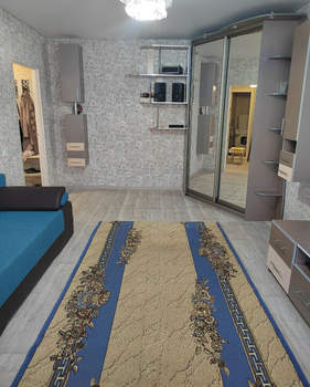 1-к квартира, на длительный срок, 42м2, 1/8 этаж