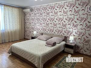 1-к квартира, посуточно, 41м2, 4/10 этаж