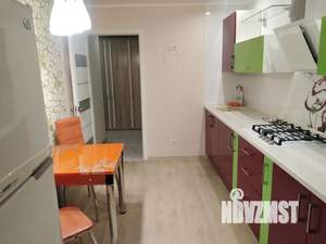 1-к квартира, посуточно, 42м2, 1/10 этаж