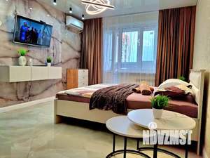 1-к квартира, посуточно, 40м2, 5/10 этаж