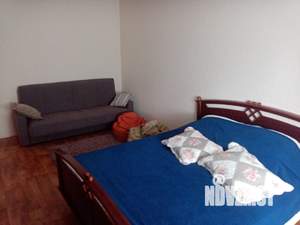 1-к квартира, посуточно, 39м2, 6/9 этаж