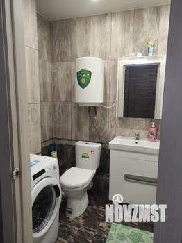 1-к квартира, посуточно, 37м2, 1/25 этаж