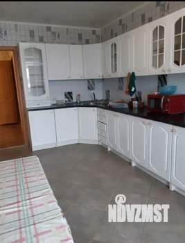 3-к квартира, на длительный срок, 94м2, 10/10 этаж