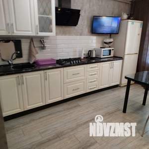 2-к квартира, посуточно, 100м2, 2/9 этаж