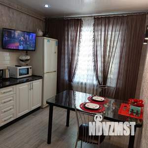 2-к квартира, посуточно, 100м2, 2/9 этаж