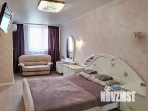 2-к квартира, посуточно, 59м2, 9/25 этаж