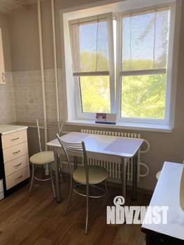 2-к квартира, посуточно, 40м2, 3/5 этаж