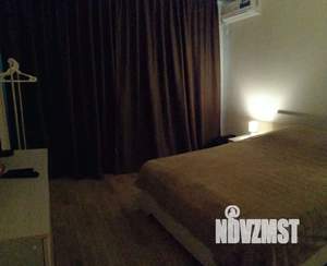 1-к квартира, посуточно, 40м2, 2/10 этаж