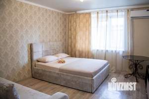 1-к квартира, посуточно, 42м2, 8/10 этаж