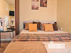 1-к квартира, посуточно, 40м2, 2/10 этаж