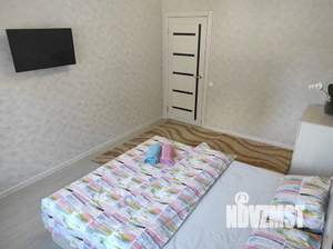 1-к квартира, посуточно, 36м2, 1/25 этаж