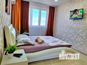 1-к квартира, посуточно, 40м2, 15/25 этаж