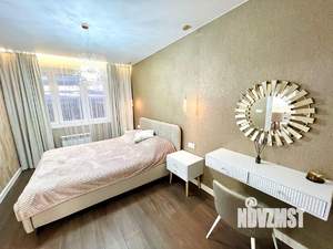 2-к квартира, посуточно, 42м2, 20/25 этаж