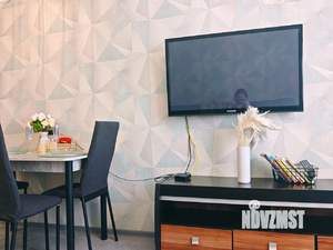 1-к квартира, посуточно, 38м2, 1/1 этаж