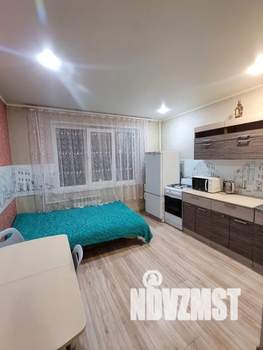 1-к квартира, посуточно, 40м2, 4/10 этаж