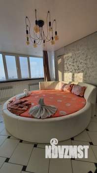 Студия квартира, посуточно, 35м2, 24/25 этаж