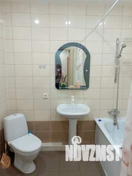 Студия квартира, посуточно, 42м2, 2/25 этаж