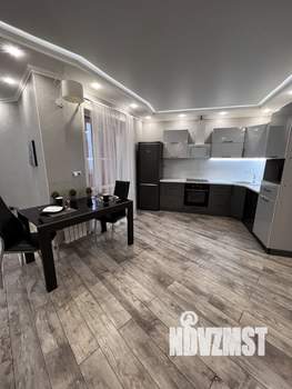 Студия квартира, посуточно, 40м2, 15/25 этаж