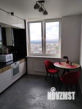 1-к квартира, посуточно, 37м2, 22/25 этаж