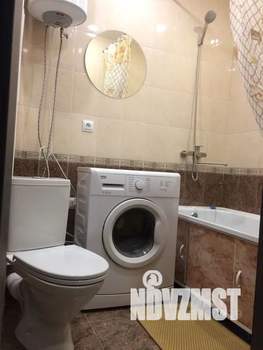 1-к квартира, посуточно, 40м2, 2/10 этаж