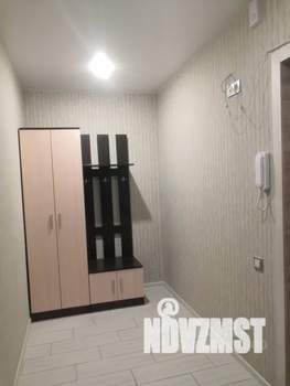 1-к квартира, посуточно, 42м2, 2/10 этаж