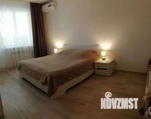 1-к квартира, посуточно, 40м2, 2/10 этаж