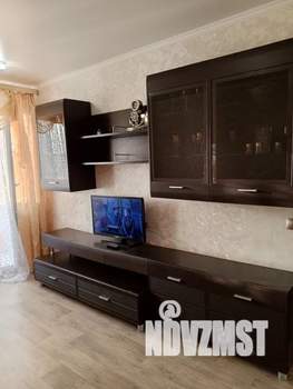 2-к квартира, посуточно, 56м2, 10/10 этаж