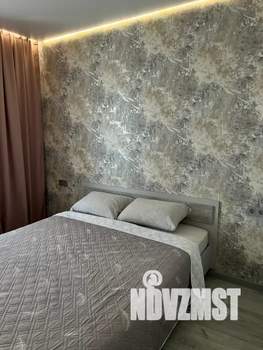 1-к квартира, посуточно, 39м2, 9/25 этаж