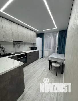 1-к квартира, посуточно, 38м2, 3/17 этаж