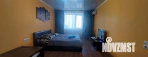 1-к квартира, посуточно, 40м2, 7/10 этаж