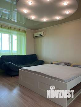 1-к квартира, посуточно, 49м2, 8/10 этаж