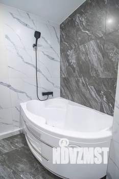 2-к квартира, посуточно, 66м2, 5/26 этаж