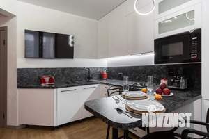 1-к квартира, посуточно, 57м2, 8/9 этаж