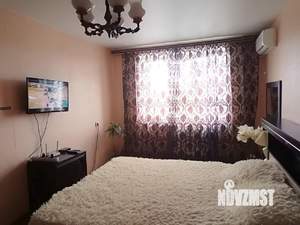 1-к квартира, посуточно, 40м2, 4/10 этаж