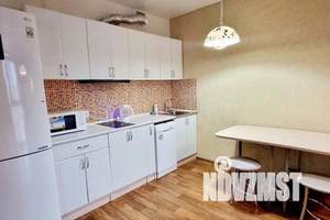 3-к квартира, посуточно, 10м2, 3/16 этаж