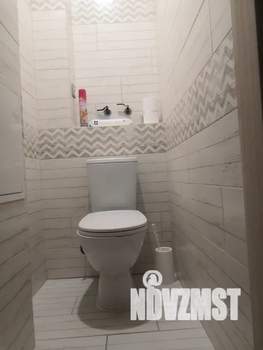 1-к квартира, посуточно, 42м2, 2/10 этаж