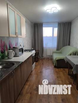 1-к квартира, посуточно, 43м2, 4/10 этаж