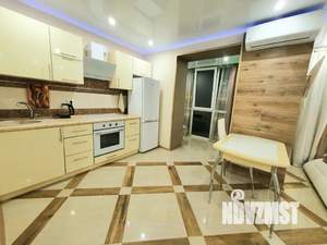 Студия квартира, посуточно, 45м2, 11/14 этаж