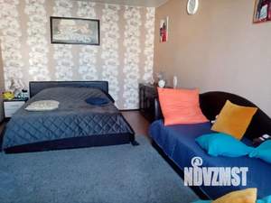 1-к квартира, посуточно, 38м2, 8/10 этаж