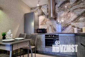 1-к квартира, посуточно, 45м2, 18/23 этаж