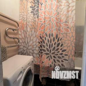 1-к квартира, посуточно, 34м2, 8/10 этаж