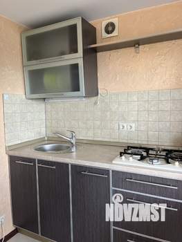 1-к квартира, посуточно, 49м2, 8/10 этаж
