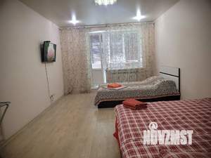 1-к квартира, посуточно, 42м2, 1/10 этаж