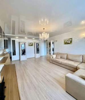 3-к квартира, на длительный срок, 115м2, 7/10 этаж