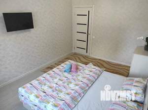 1-к квартира, посуточно, 36м2, 1/25 этаж