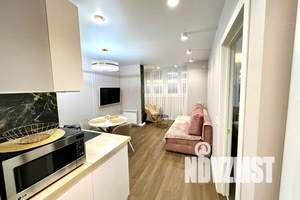 2-к квартира, посуточно, 42м2, 20/25 этаж