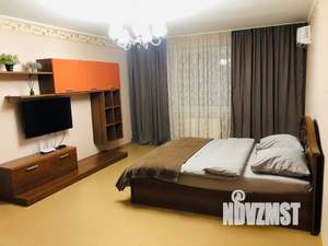 1-к квартира, посуточно, 58м2, 8/10 этаж